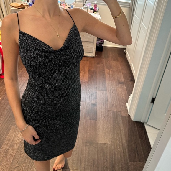 Sparkly bodycon dress - Picture 5 of 5